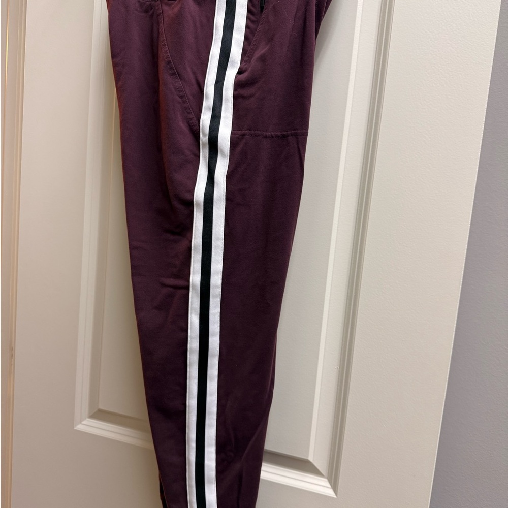 Athleta Venice Burgandy Side Stripe Joggers. Size S